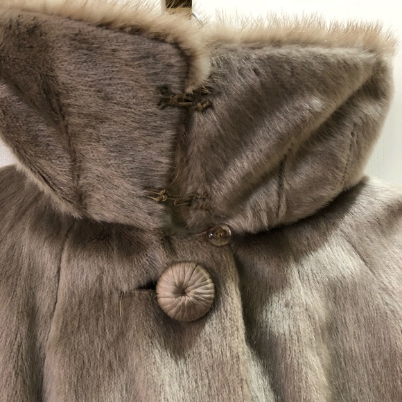 Vintage Brazotta faux fur coat with mink collar - Beautiful condition - Picture 3 of 7